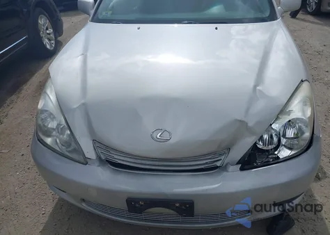 2002 Lexus Es 300 from USA, damaged, VIN JTHBF30G620023807